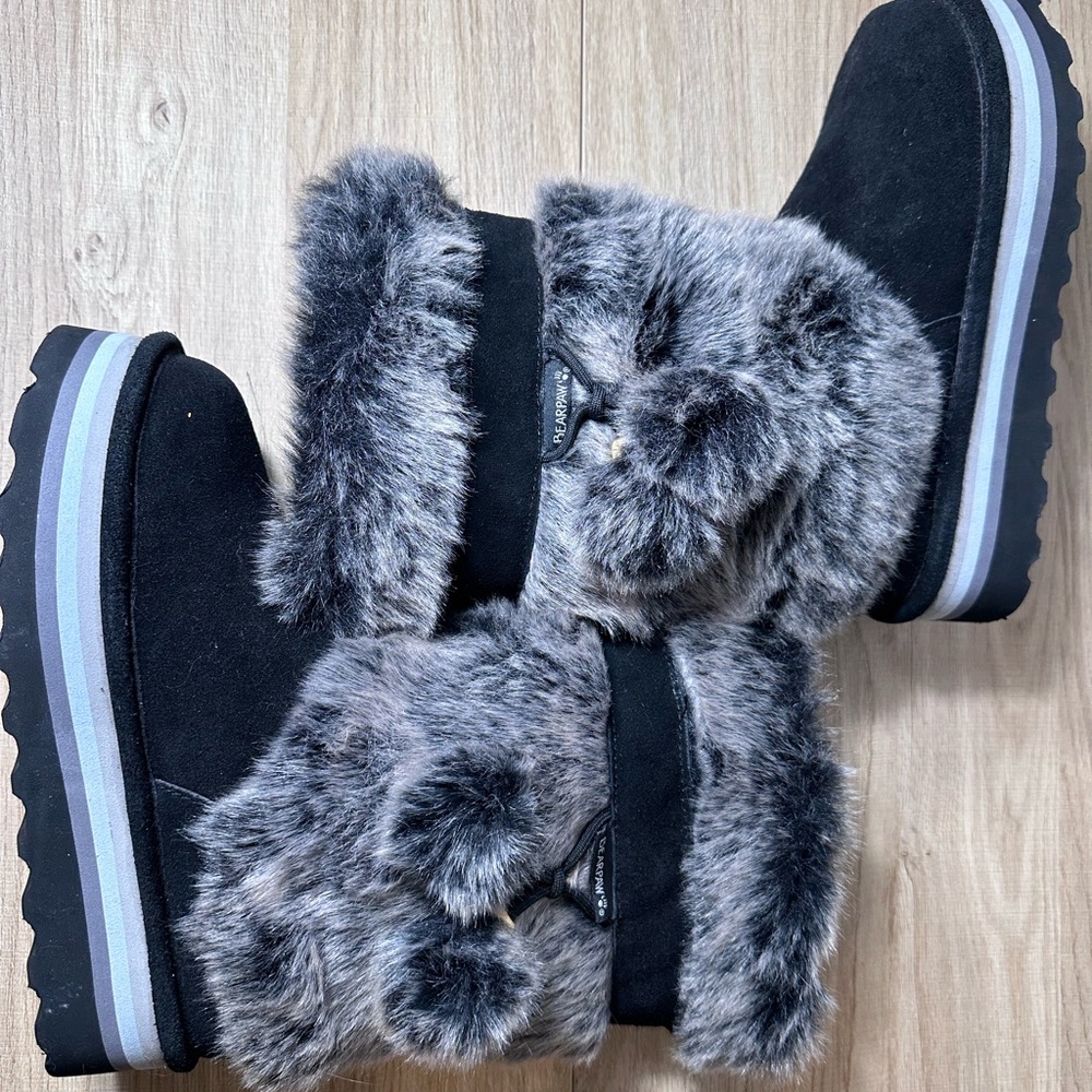 BearPaw Black and Gray Winter Boots